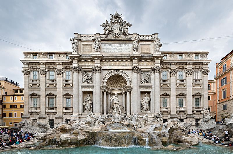 Trevi-Brunnen in Rom, ein Wunschbrunnen