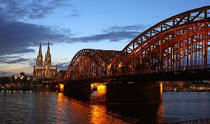 Köln (Dom und Hohenzollernbrücke)